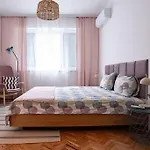 Cozy In Апартаменты *