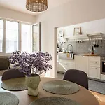 Cozy In Апартаменты